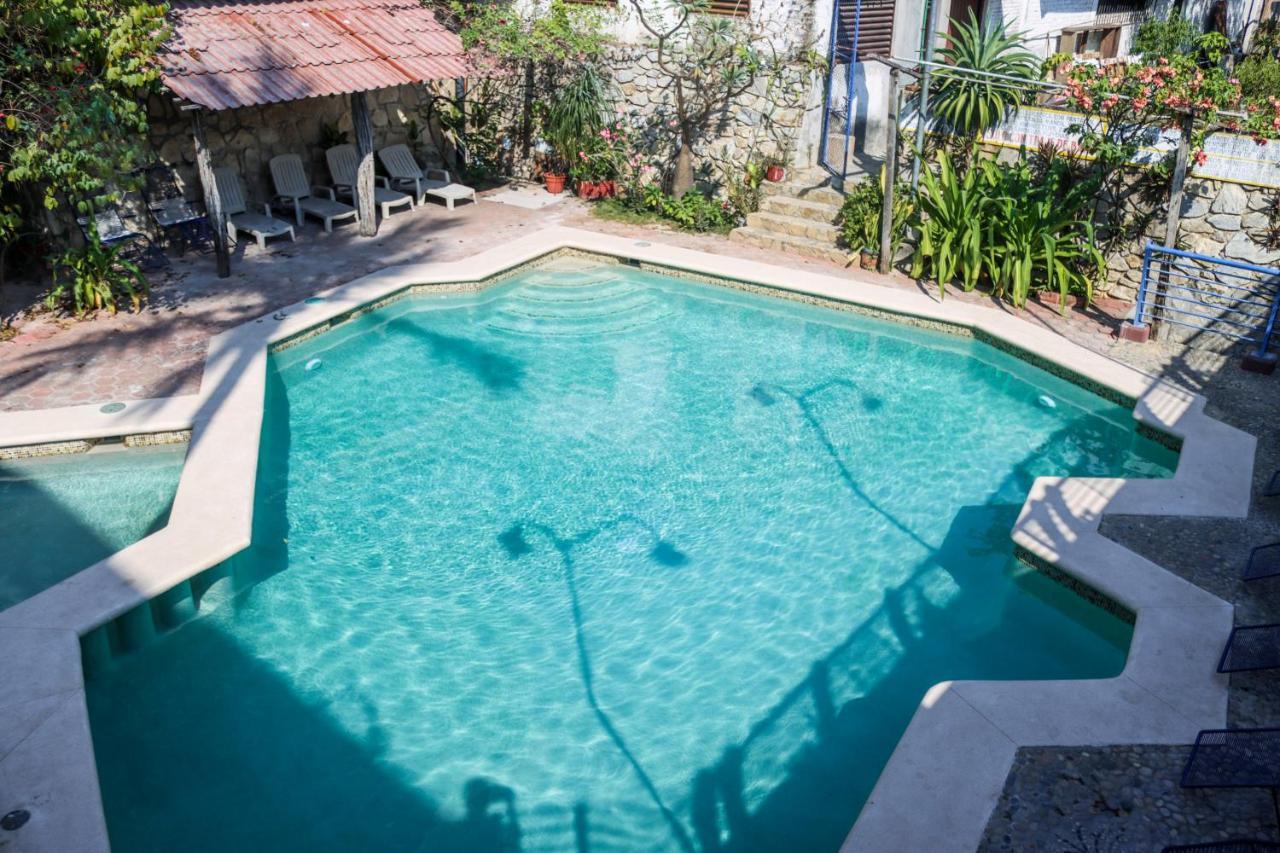 פוארטו אסקונדידו Hotel El Mirador מראה חיצוני תמונה