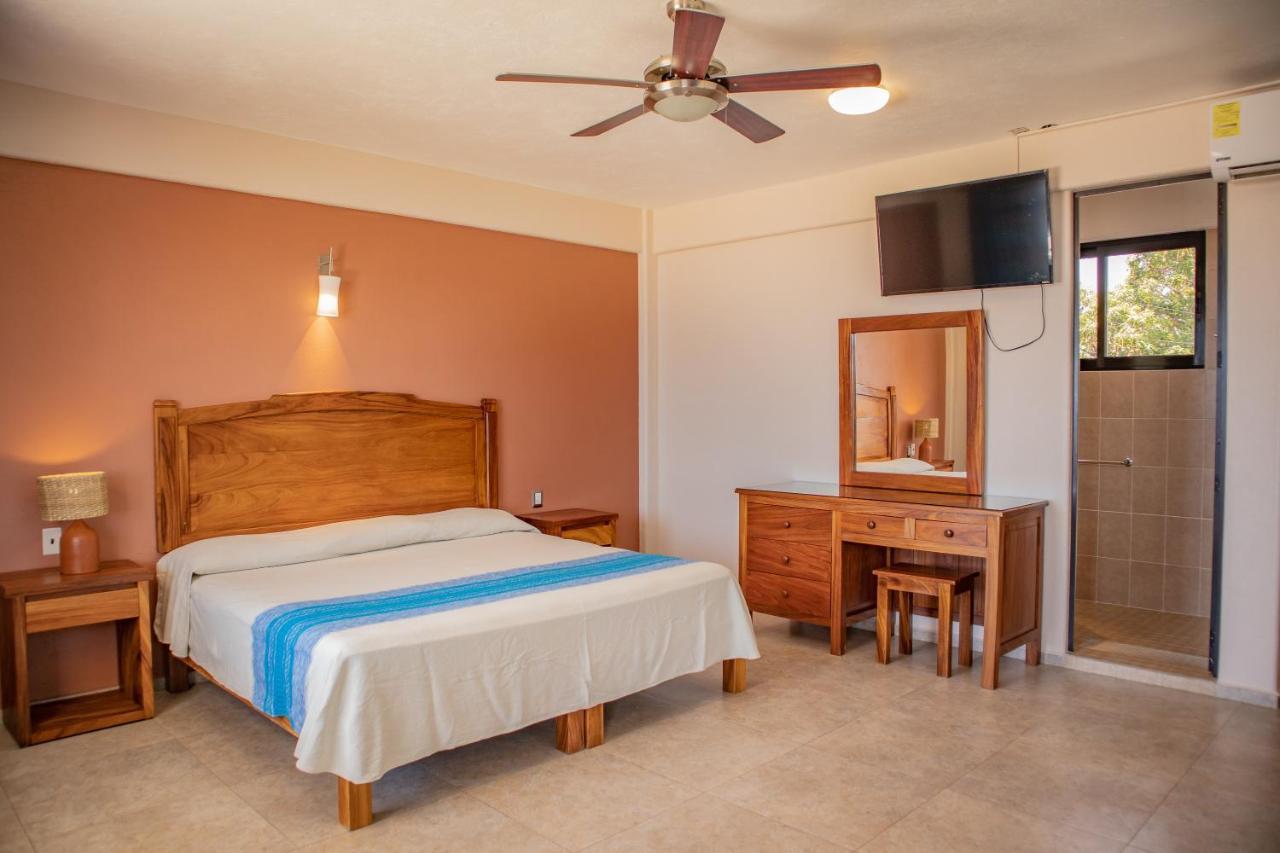 פוארטו אסקונדידו Hotel El Mirador מראה חיצוני תמונה