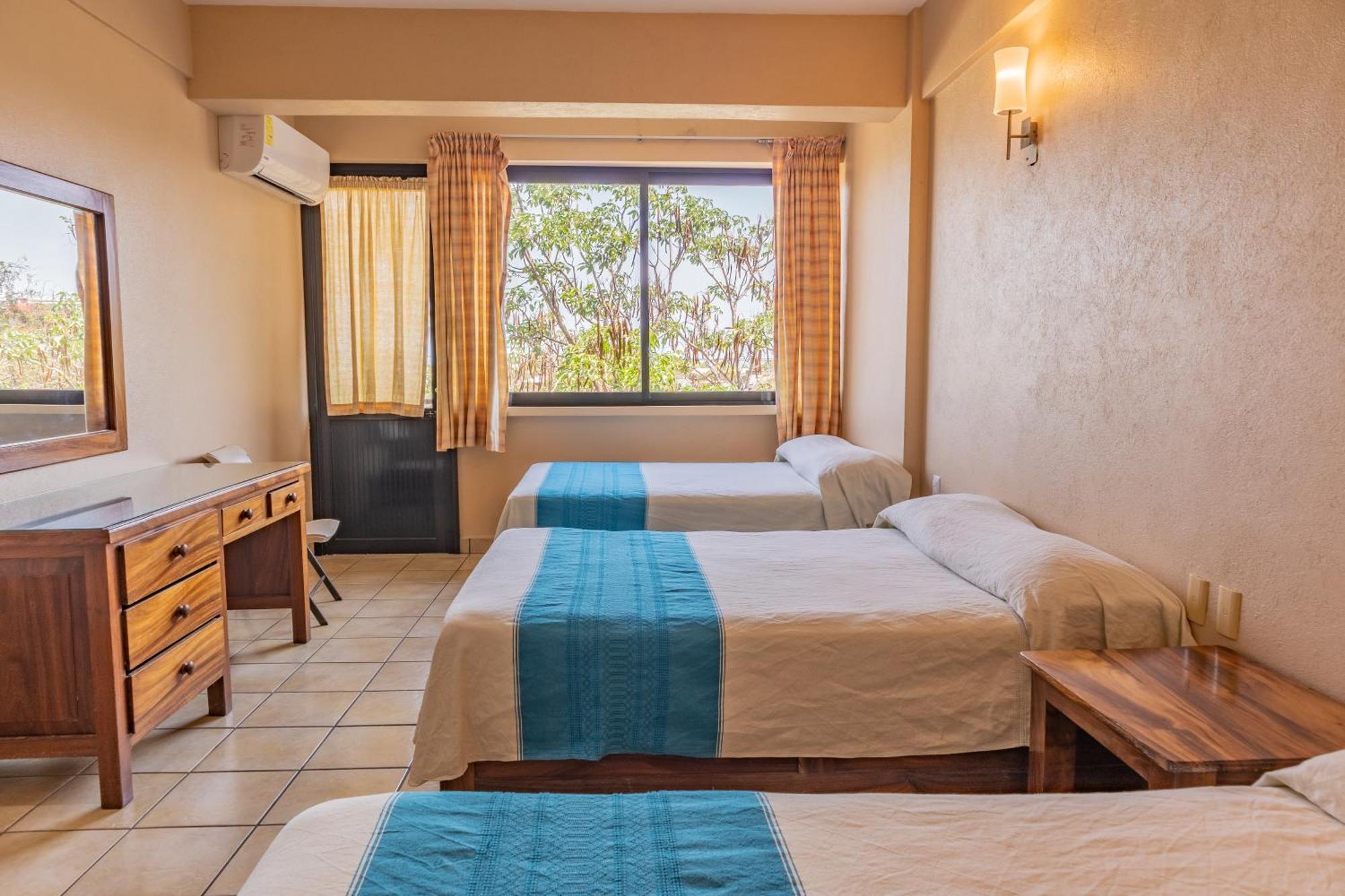 פוארטו אסקונדידו Hotel El Mirador מראה חיצוני תמונה