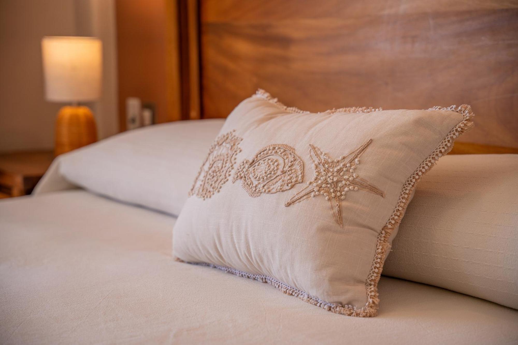 פוארטו אסקונדידו Hotel El Mirador מראה חיצוני תמונה